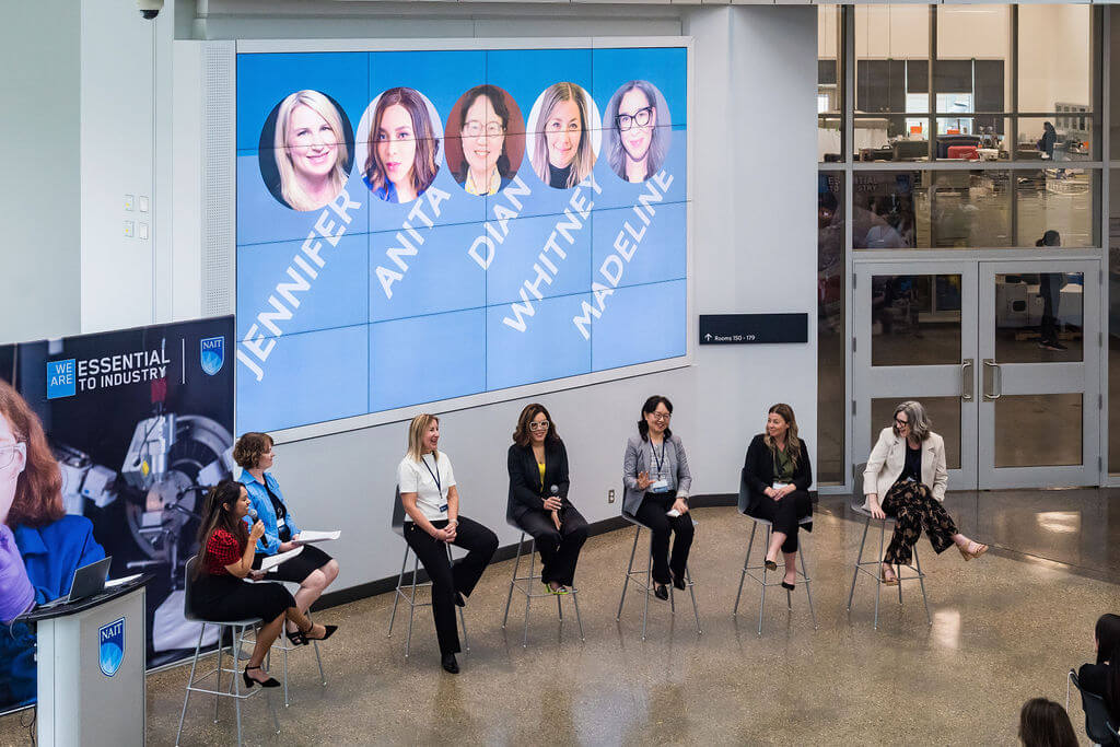 Womens Nait Confrence 135